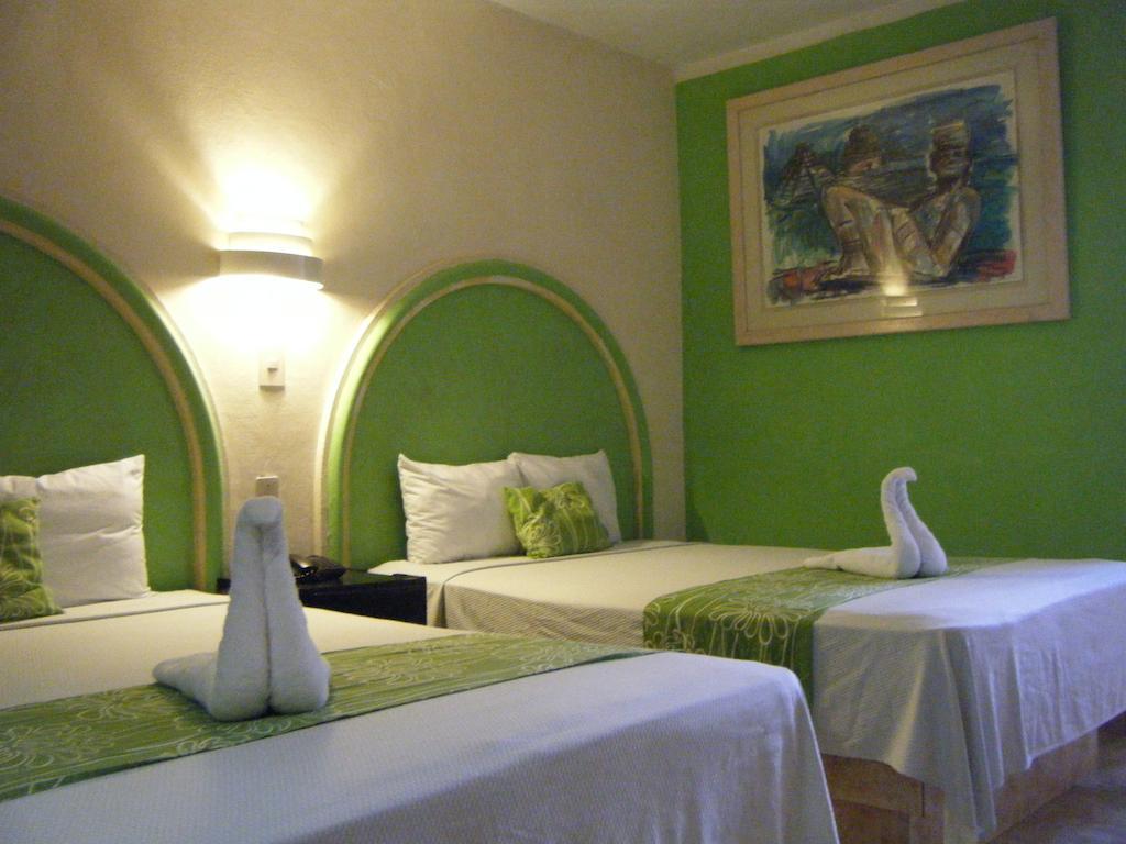 Hotel Hc Internacional Канкун Екстериор снимка