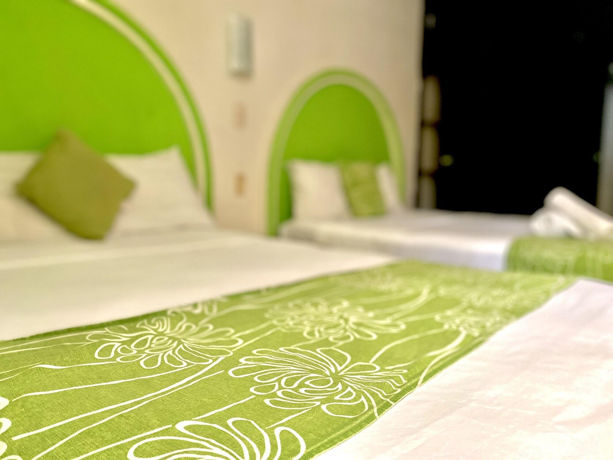 Hotel Hc Internacional Канкун Екстериор снимка