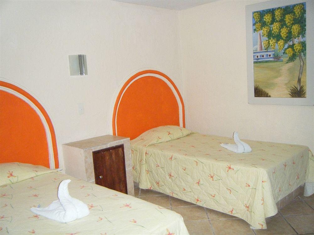 Hotel Hc Internacional Канкун Екстериор снимка